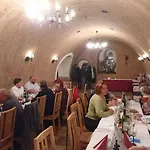 Miluska Pensión 3*